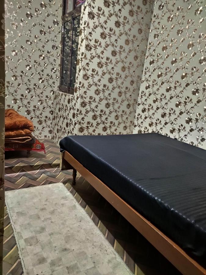 Ira Homestay Mathura Luaran gambar